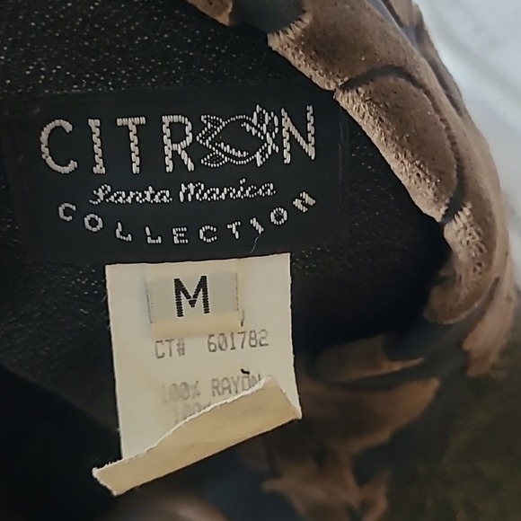 Citron Malibu Boutique Velvet lace Print Tunic Size Medium - Picture 6 of 6